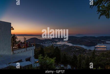 Vue du coucher de soleil dans l'île de Patmos Grèce Banque D'Images