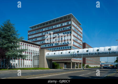 Deutschland, Leverkusen, Friedrich-Ebert-Strasse, centres Chempark, Bayer-AG Banque D'Images