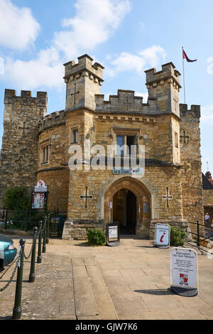 Vieille prison de comté construite en 1748 maintenant le marché des musées Hill Buckingham Buckinghamshire UK Banque D'Images