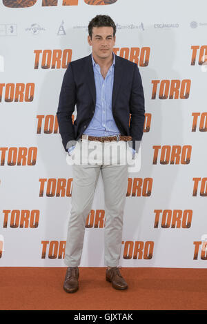 Toro' photocall à Madrid comprend : Mario Casas Où : Madrid, Espagne Quand : 19 Avr 2016 Banque D'Images