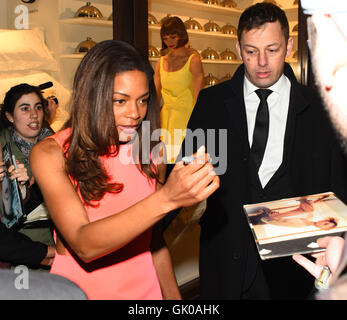 Kate Spade New York comprend : lancement de Regent Street où Naomie Harris : London, Royaume-Uni Quand : 21 Avr 2016 Banque D'Images
