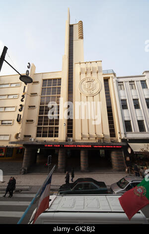 Le théâtre Coliseu do Porto à Porto, Portugal, lieu de musique, événements culturels, spectacles, ville monument Banque D'Images