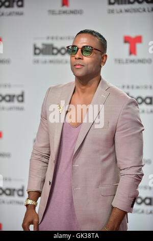 Latin Billboard Music Awards 2016 au Centre BankUnited - Arrivées avec Yotuel : où : Coral Gables, Florida, United States Quand : 29 Avr 2016 Banque D'Images