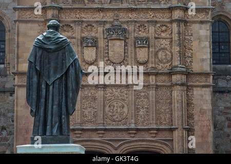 L'extérieur de l'Université de Salamanque, la plus ancienne université d'Espagne. L'Europe Banque D'Images