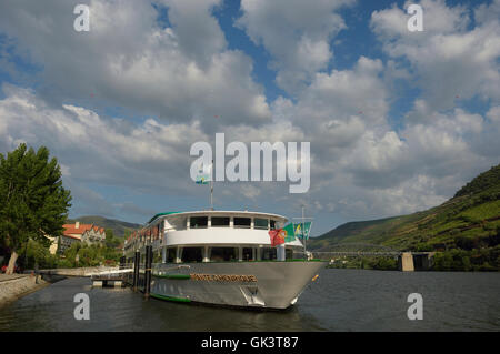 Quai de Pinhao. La Vallée du Douro. Portugal Banque D'Images