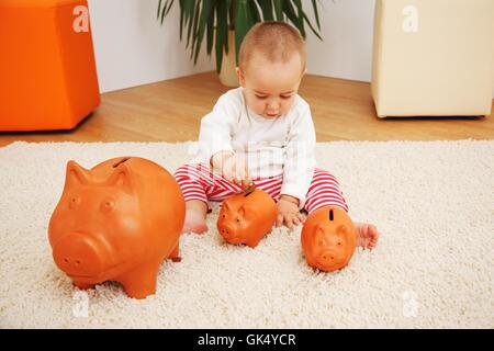 Épargne bébé piggy Banque D'Images