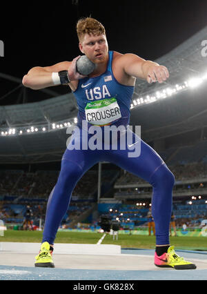 Rio de Janeiro, Brésil. Août 18, 2016. Ryan Crouser des États-Unis d'Amérique en compétition lors de la finale du lancer du poids hommes de l'athlétisme au Jeux Olympiques de Rio 2016 à Rio de Janeiro, Brésil, le 18 août, 2016. Credit : Wang Lili/Xinhua/Alamy Live News Banque D'Images