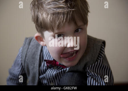 Edmond, Oklahoma, USA. 9Th Mar, 2012. Ryden Harrington pose pour la photo lors d'une séance de photos dans Edmond Oklahoma. © J Pat Carter/ZUMA/Alamy Fil Live News Banque D'Images