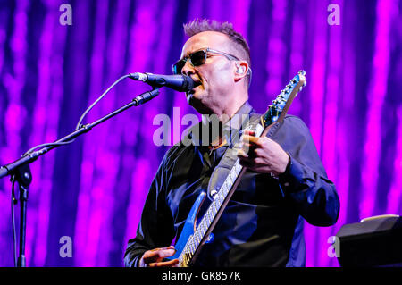 Belfast, Irlande du Nord. 18 août 2016 - The Corrs jouer Belsonic Festival Crédit : Stephen Barnes/Alamy Live News Banque D'Images