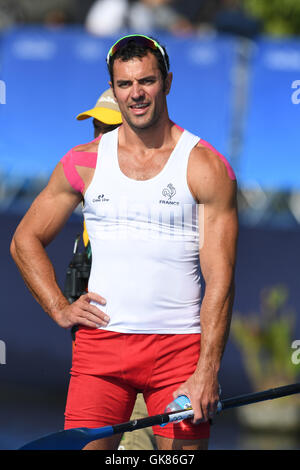 Rio de Janeiro, Brésil. Août 19, 2016. Maxime Beaumont de la France pose au cours de la Men's Kayak monoplace 200m chauffe du sprint en canoë du Rio Jeux Olympiques de 2016 à Lagoa Stadium à Rio de Janeiro, Brésil, 19 août 2016. Photo : Soeren Stache/dpa/Alamy Live News Banque D'Images