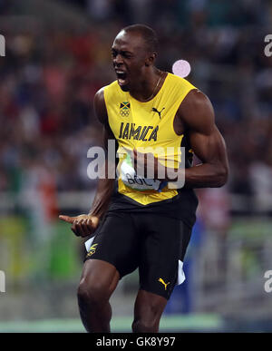 La Jamaïque Usain Bolt remporte le 200m masculin finale au Stade olympique le treizième jour du temps des Jeux Olympiques de Rio, au Brésil. Banque D'Images