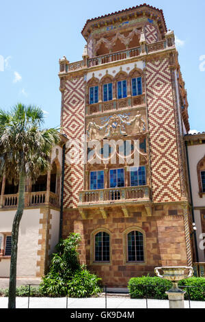 Sarasota Florida,Ringling Estate,CA’ d'Zan,manoir,extérieur,architecture gothique vénitienne,extérieur,Dwight James Baum,façade,carreaux vitrés,Belvedere towe Banque D'Images