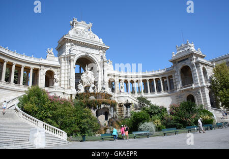 Palais Longchamp, accueil de la Musée des beaux-arts et le Musée d'Histoire Naturelle de Marseille, France Banque D'Images