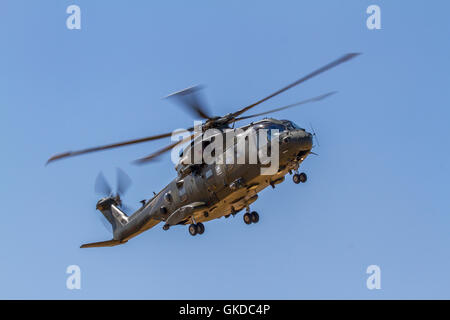 Commando de la Royal Navy (CHF) Force d'Hélicoptères Agusta Westland AW101 Merlin HC 411.3 · Banque D'Images