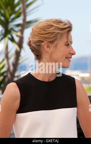 L'actrice Anne Consigny à photo film elle appel à la 69ème Festival du Film de Cannes Samedi 21 mai 2016, Cannes, France. Banque D'Images