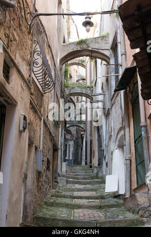 Ruelle à Sanremo, Italie Banque D'Images