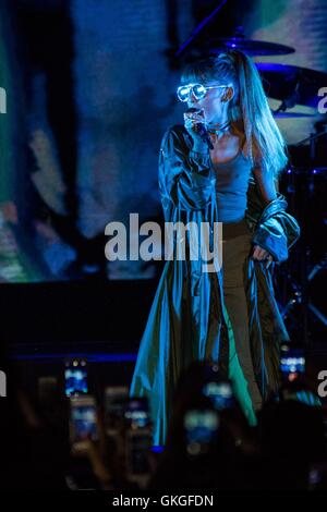 Wantagh, NY, USA. 20e Août 2016. sur scène pour 2016 Billboard Hot 100 Festival - SAM, Nikon at Jones Beach Theater, Wantagh, NY 20 août 2016. Crédit : Steven Ferdman/Everett Collection/Alamy Live News Banque D'Images