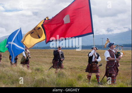 Mars Jacobite à haut pont célébrant la zone où les premières balles ont été trouver pendant la rébellion de 1745 Ecosse highlands Banque D'Images