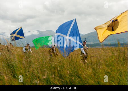 Mars Jacobite à haut pont célébrant la zone où les premières balles ont été trouver pendant la rébellion de 1745 Ecosse highlands Banque D'Images