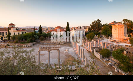 Vestiges de l'Agora romaine et la Tour des vents à Athènes, Grèce. Banque D'Images