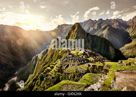 MACHU PICCHU, au Pérou - 31 MAI 2015 : Vue de l'ancienne cité inca de Machu Picchu. Le 15-ème siècle site Inca.'ville perdue des Banque D'Images