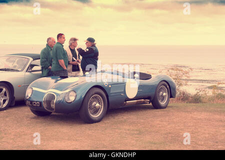 Les voitures sur l'affichage à Whitstable Classic Motor Show,Pentes de Tankerton UK Kent Banque D'Images