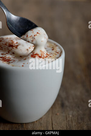 Tasse de cappuccino et mousse Banque D'Images