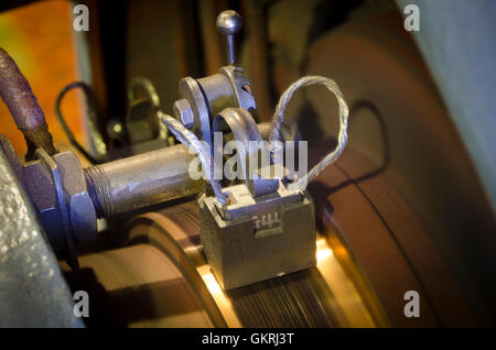 Pinceaux et de l'armature de générateur de l'électricité, l'énergie hydraulique, système Pupu Takaka, district de Tasmanie, île du Sud, Nouvelle-Zélande Banque D'Images