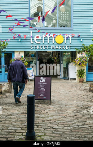 Marché de rue de citron à Truro. Banque D'Images