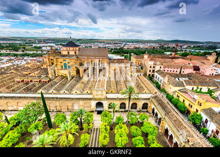 Cordoue, Andalousie, espagne. Cathédrale Mezquita, La Grande Mosquée, arabe et espagnol médiéval monument. Banque D'Images