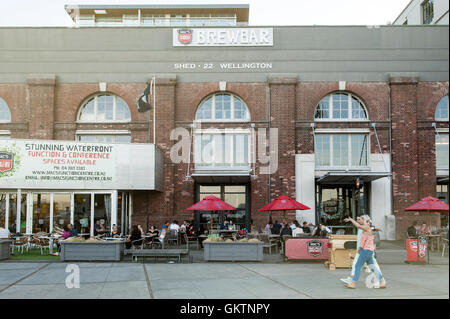 Wellington, Nouvelle-Zélande - 3 mars, 2016 : Restaurants à Wellington, au bord de l'île nord de la Nouvelle-Zélande Banque D'Images