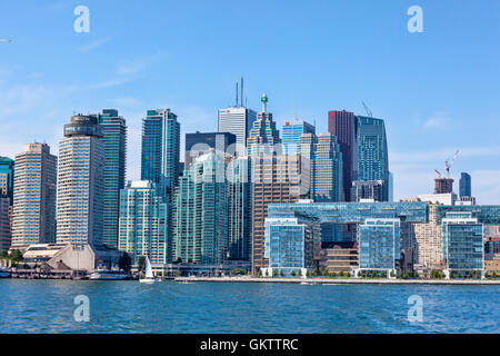 Skyline du lac Ontario de la ville de Toronto, Ontario, Canada Banque D'Images