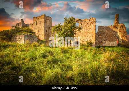 L'Estonie. Toolse. Ruines d'un château . Plus tôt Tolsburg ou Vredeborch Banque D'Images