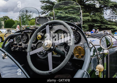 Vintage Bentley - East Yorkshire Thoroughbred Club de voiture Vintage & Classic Rallye véhicule, Brodsworth Hall, Doncaster Banque D'Images