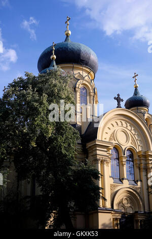 Vue de la cathédrale orthodoxe polonaise de Sainte Marie Madeleine ou le conseil métropolitain de la Sainte égale aux apôtres de Marie Madeleine situé dans quartier Praga Varsovie Pologne Banque D'Images