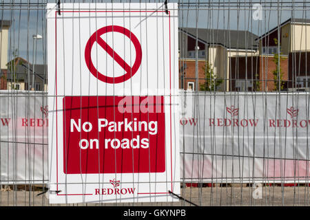 Pas de stationnement sur les routes, aux règles du site sur Redrow Site, dans Chorley, Lancashire, UK Banque D'Images