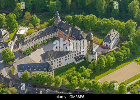 Vue aérienne, château, Château Wittgenstein Wittgenstein, Bad Berleburg, vue aérienne du quartier de Wittgenstein, Banque D'Images