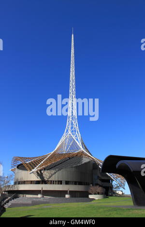 Le centre des arts et de la rivière Yarra de Melbourne en Australie. Banque D'Images