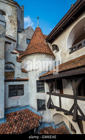 Le Château de Bran près de Bran, Roumanie, communément appelé "château de Dracula", accueil de personnage de Bram Stoker's Dracula" "roman Banque D'Images