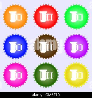 Symbole icône films négatifs. Une série de 9 étiquettes de couleurs différentes. Vector Illustration de Vecteur