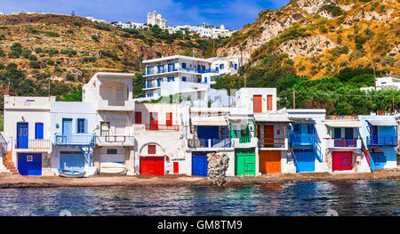 Village de pêcheurs traditionnels Klima. Île de Milos , Grèce Banque D'Images