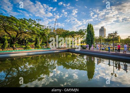 L Étang à Rizal Park, à Manille, aux Philippines. Banque D'Images