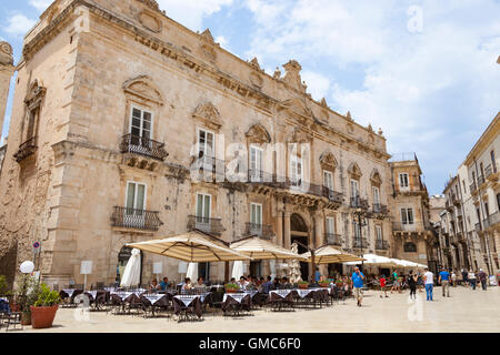 Palazzo Beneventano del Bosco, Piazza Duomo, Ortigia, Syracuse, Sicile, Italie Banque D'Images