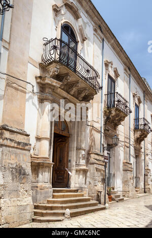 Palazzo Spadaro, Via Francesco Mormino Penna, Scicli, Sicile, Italie Banque D'Images