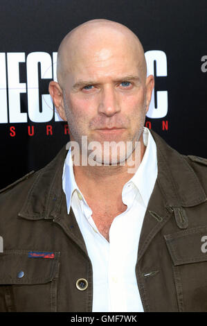 Hollywood, Californie. Août 22, 2016. Bruno Gunn assiste à la première de l'exposition 'Mechanic Sommet : Résurrection' à l'ArcLight Hollywood le 22 août 2016 à Hollywood, Californie. | Verwendung weltweit © dpa/Alamy Live News Banque D'Images