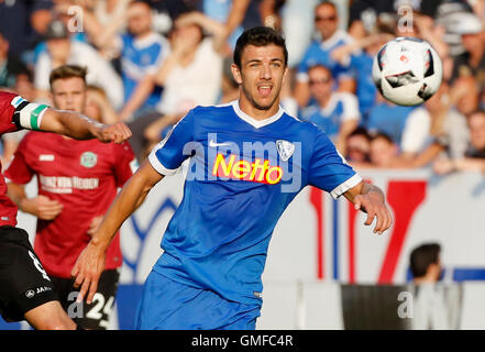 Bochum, Allemagne. Août 26, 2016. 2e saison de la Bundesliga, 2016/2017, journée 3, VfL Bochum 1848 - Hanovre 96 : Anthony Losilla (Bochum). Credit : Juergen Schwarz/Alamy Live News Banque D'Images