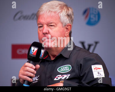 Sir Keith Mills GBE sur scène à l'Americas Cup World Series event à Portsmouth 2016 Banque D'Images