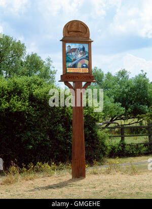 Village Ashingdon signe, Essex, commémore la fondation de St Andrew's Church par Canut après Bataille d'Assundun 1016 battus entre Saxons et danois. Banque D'Images