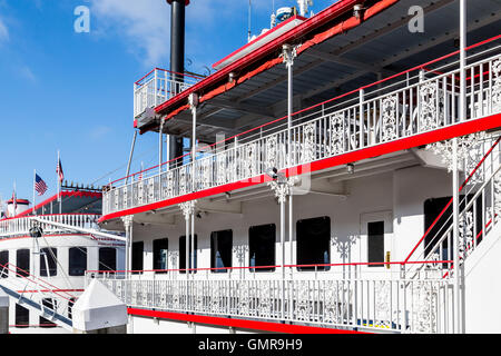 Plus de détails sur un bateau classique sur la rivière Savannah Banque D'Images