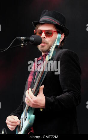 Les gens commun Festival, Hampshire, 28 mai 2016, UK, Gaz Coombes anciennement de Supergrass en live sur Southampton Common Banque D'Images